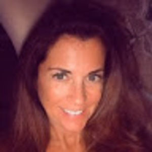 Meet your Posher, Marisa